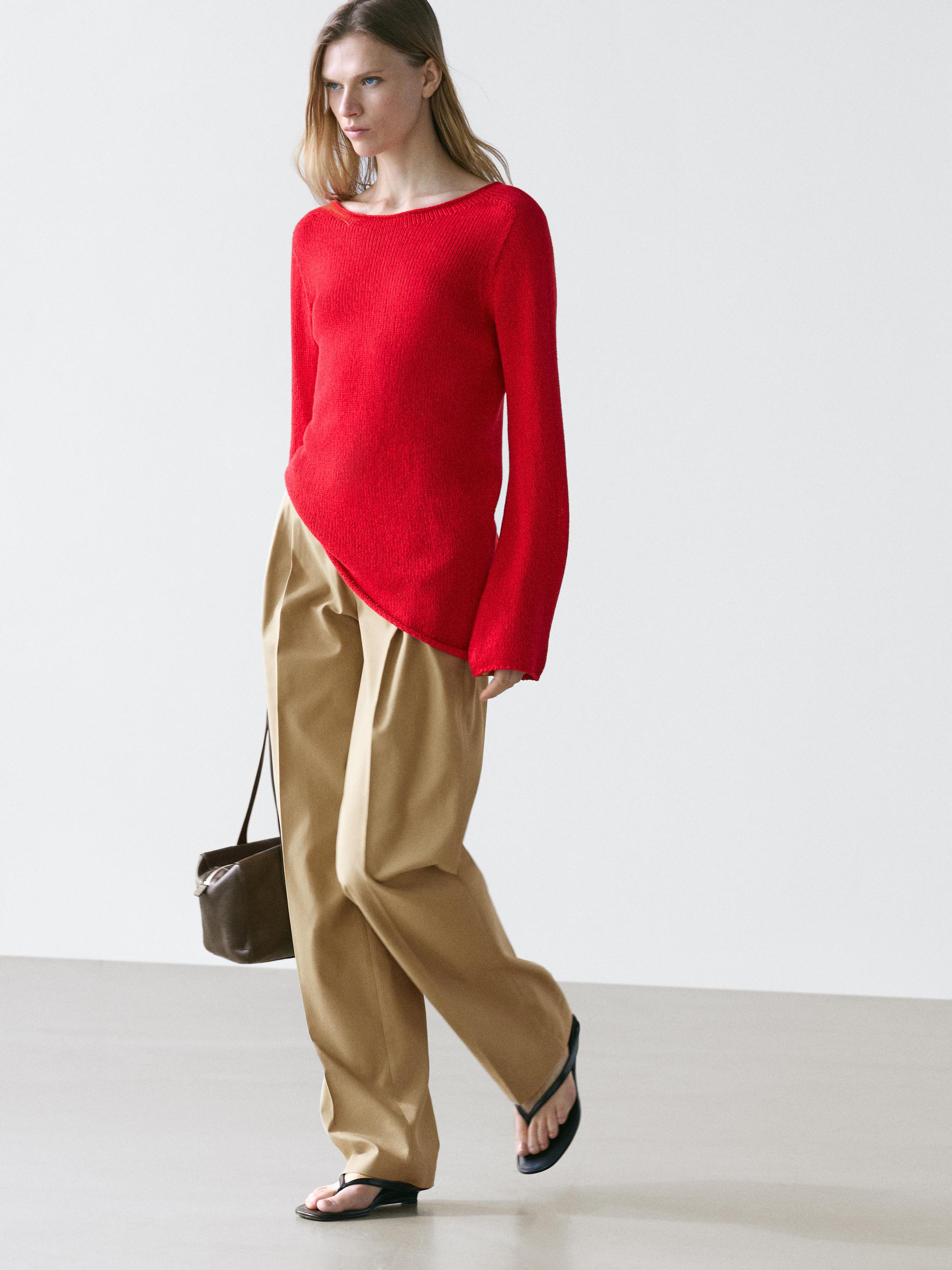 Straight fit pants with pleated details